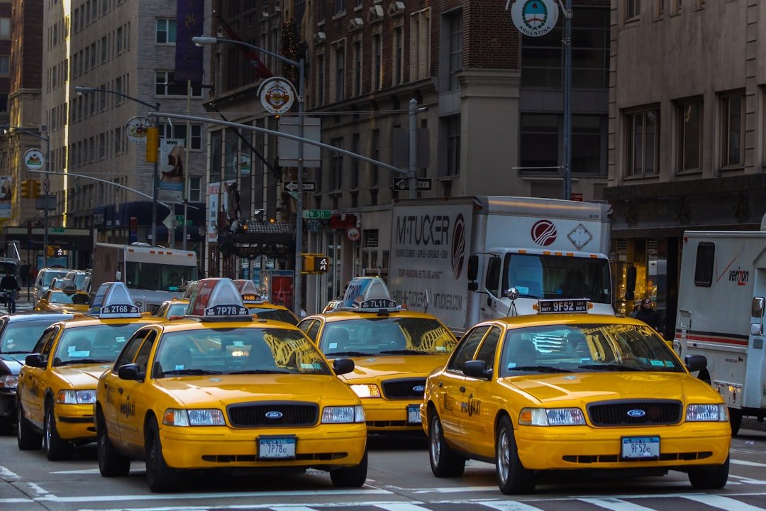 Indian state gives taxi and tuk-tuk drivers a year to learn local language