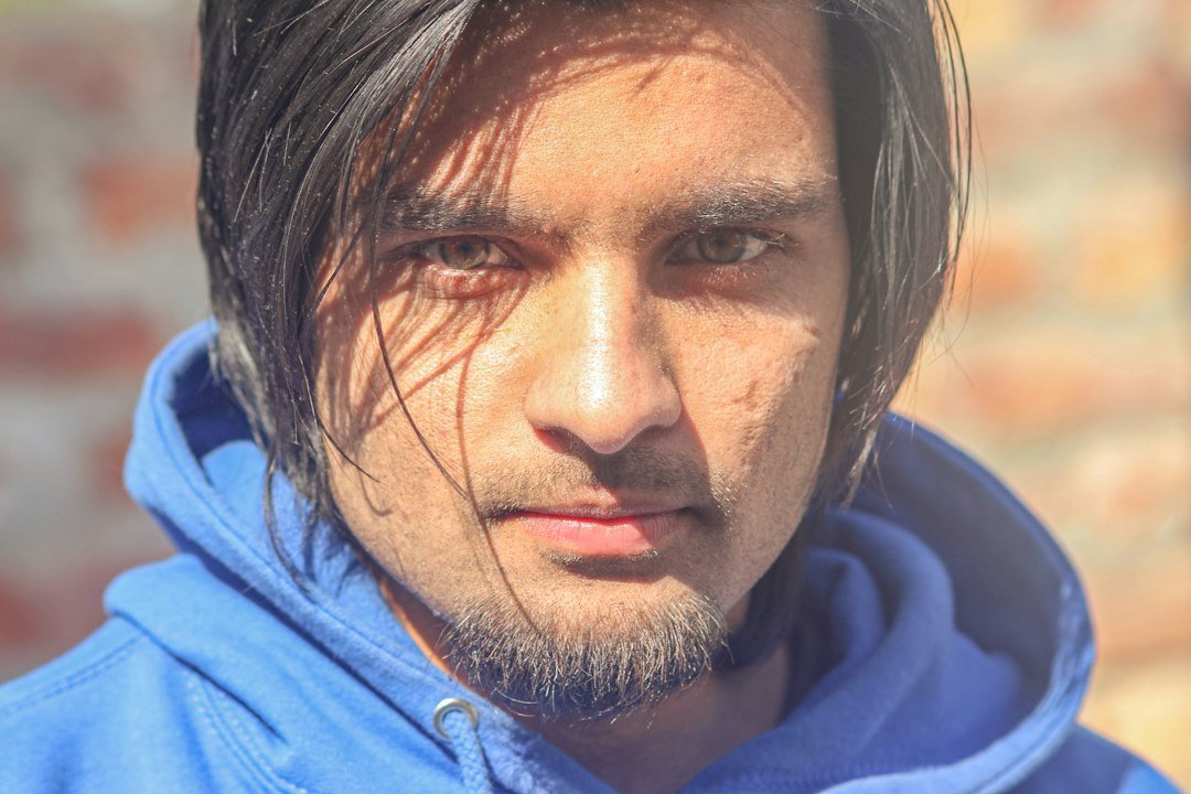 Actor Imran Khan ordered to leave India after participating in protest